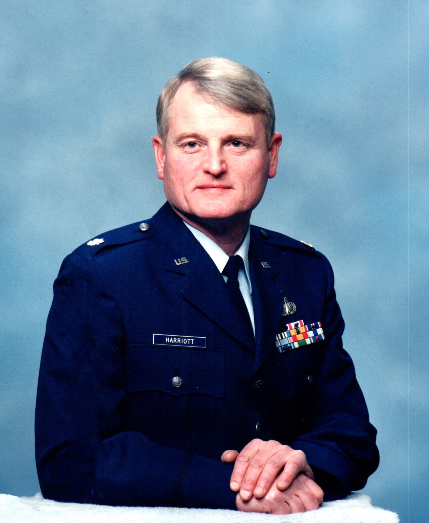 Obituary of Lt. Col.  Arthur V.  Harriott, USAF, Retd.