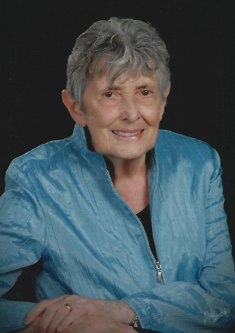 Obituario de Louise Pfrangle