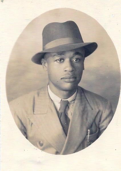 Obituario de Rodney El. Barratteau