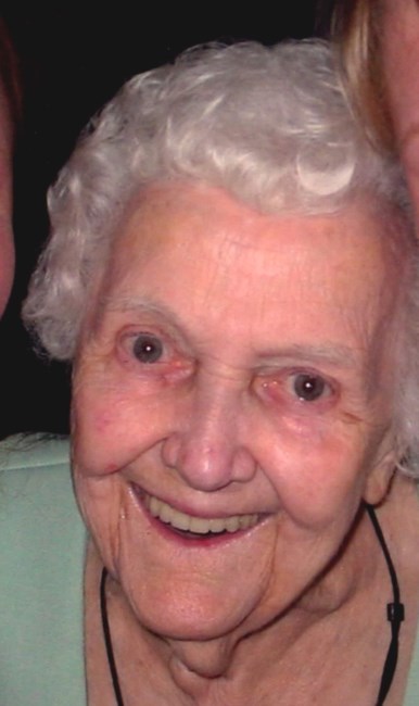 Obituary of Katherine Veronica MacNeil