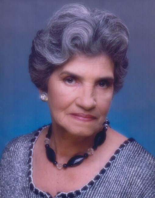 Obituary of Gloria Esquivel