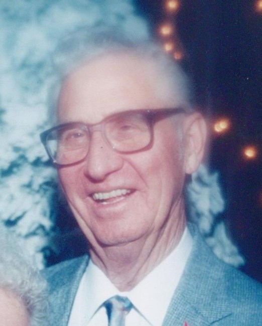 Obituary of Dale Eugene Carlson