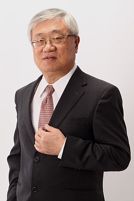Obituary of Robert Hsi-Chou Lee