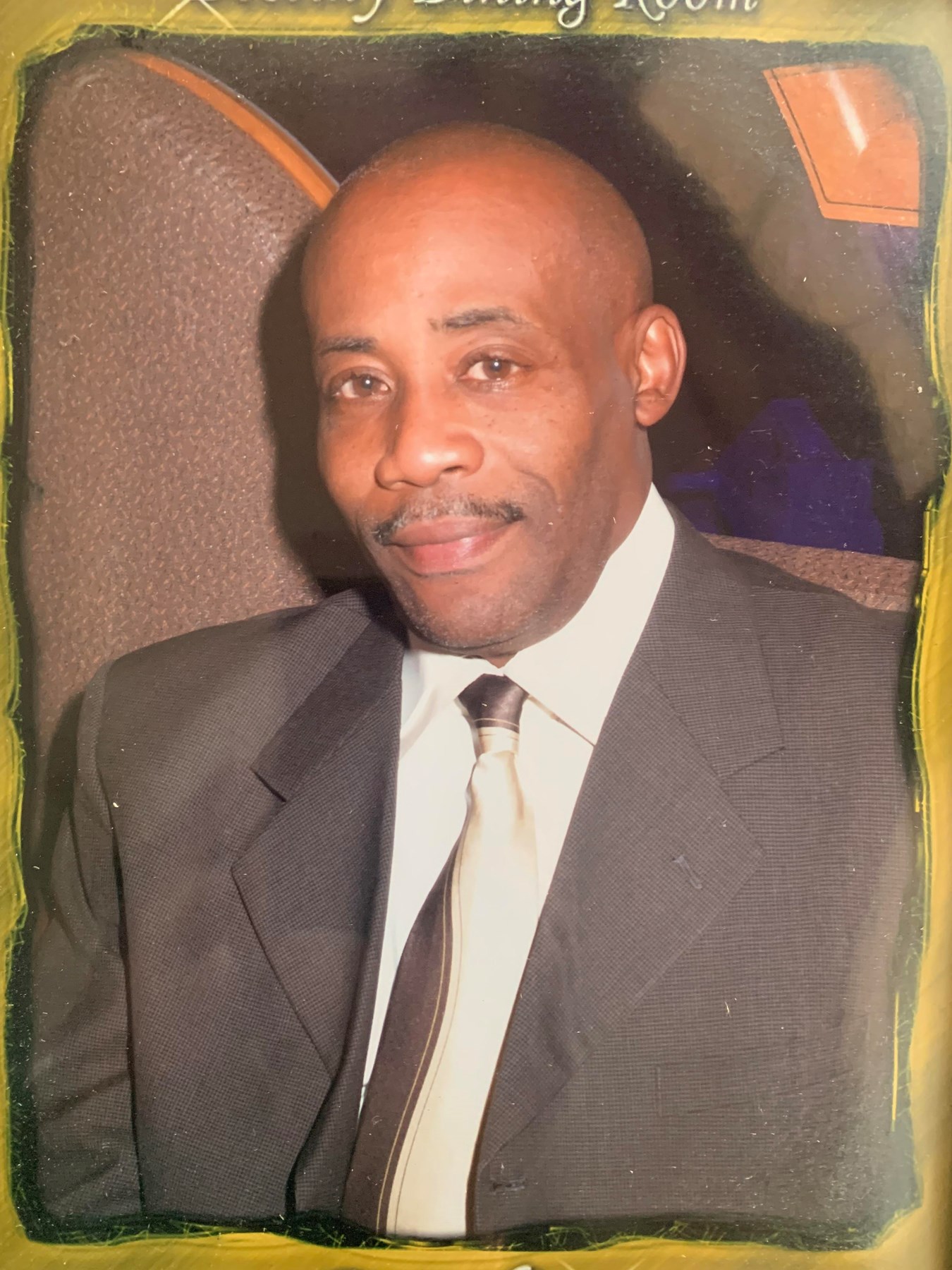 Obituary of Raymond Michael Whitlow Sr.