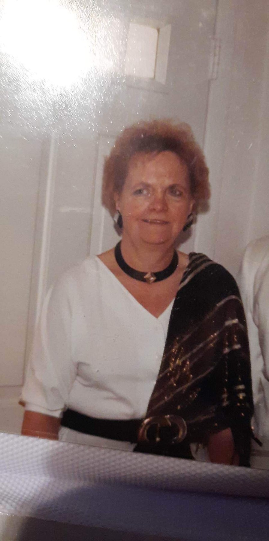 Obituary of Doris M Parshall