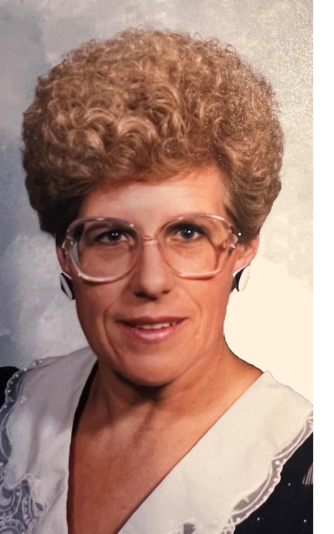 Obituary of Wilma Nora Mongold