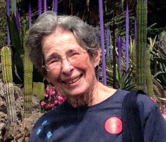 Obituary of Susanne Rezek Lindau