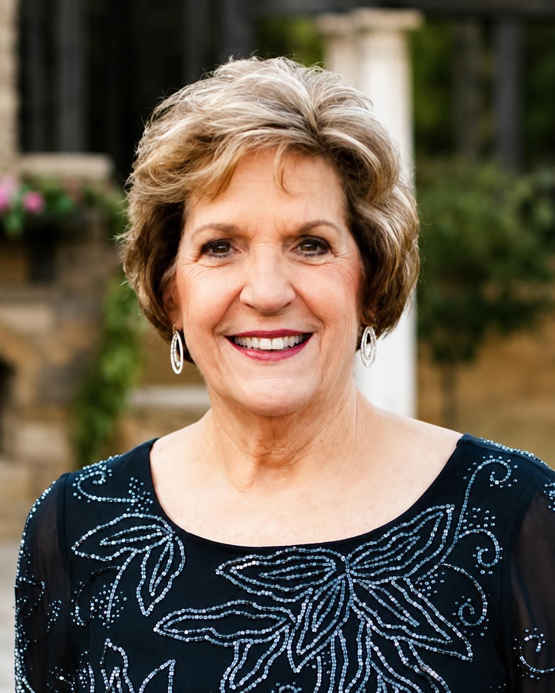 Obituary of Linda A. Cox
