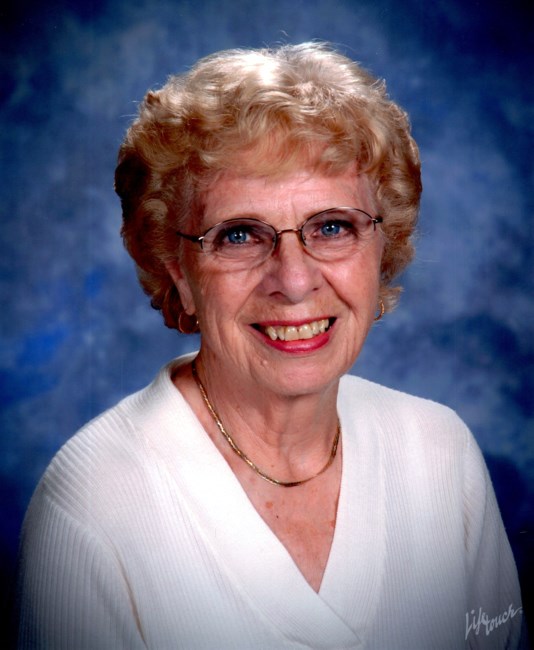 Obituary of Dorothea I. Leach