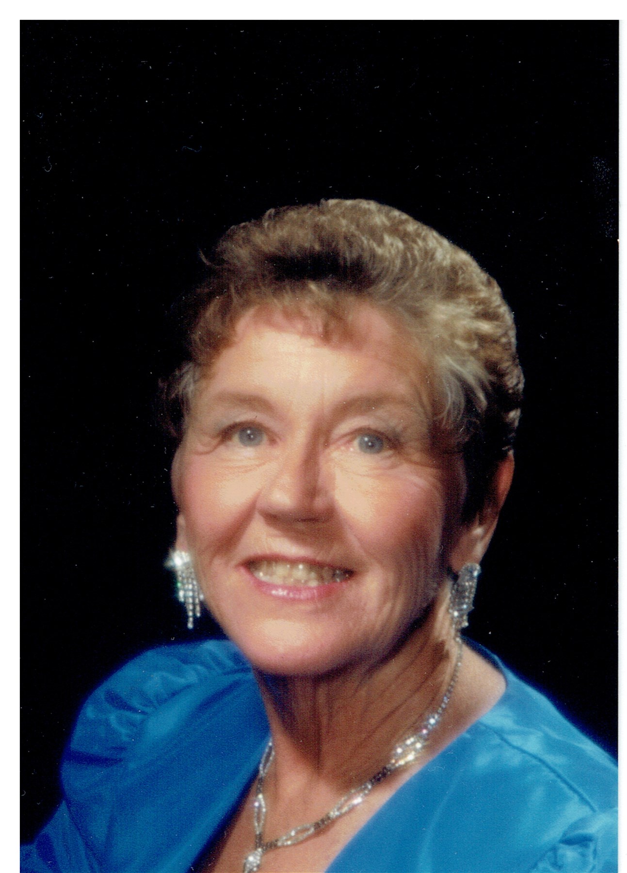 Obituario de Edith "Penny" Macdonald
