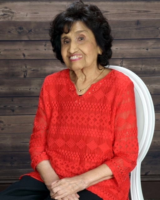 Obituary of Josefina E. Sifuentes