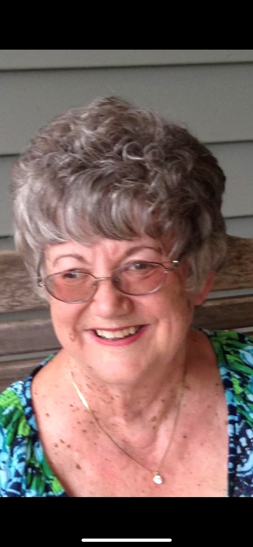 Obituary of Sharyn Boudreaux Laurenc