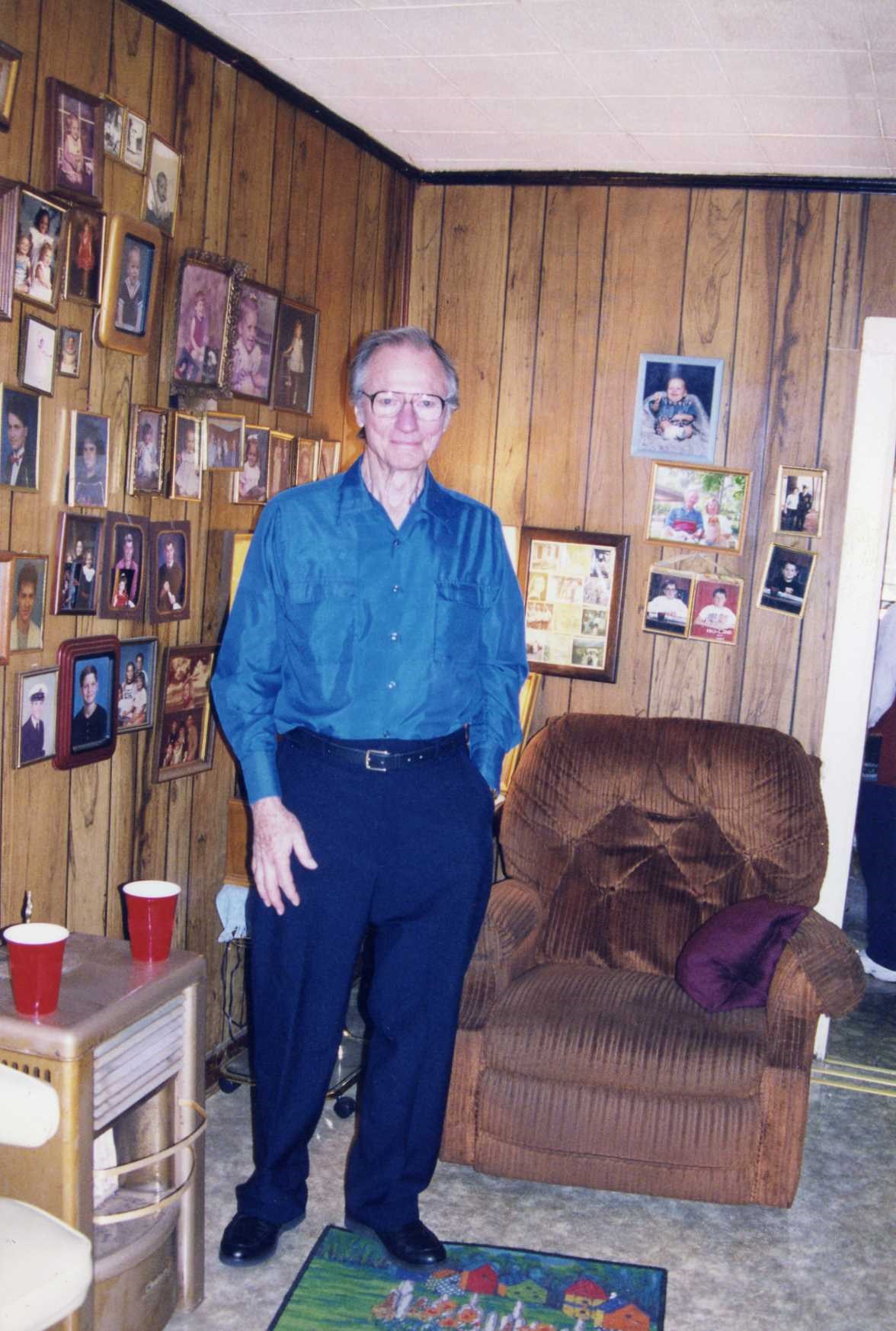 Obituary of Dr. David Ben Fraser