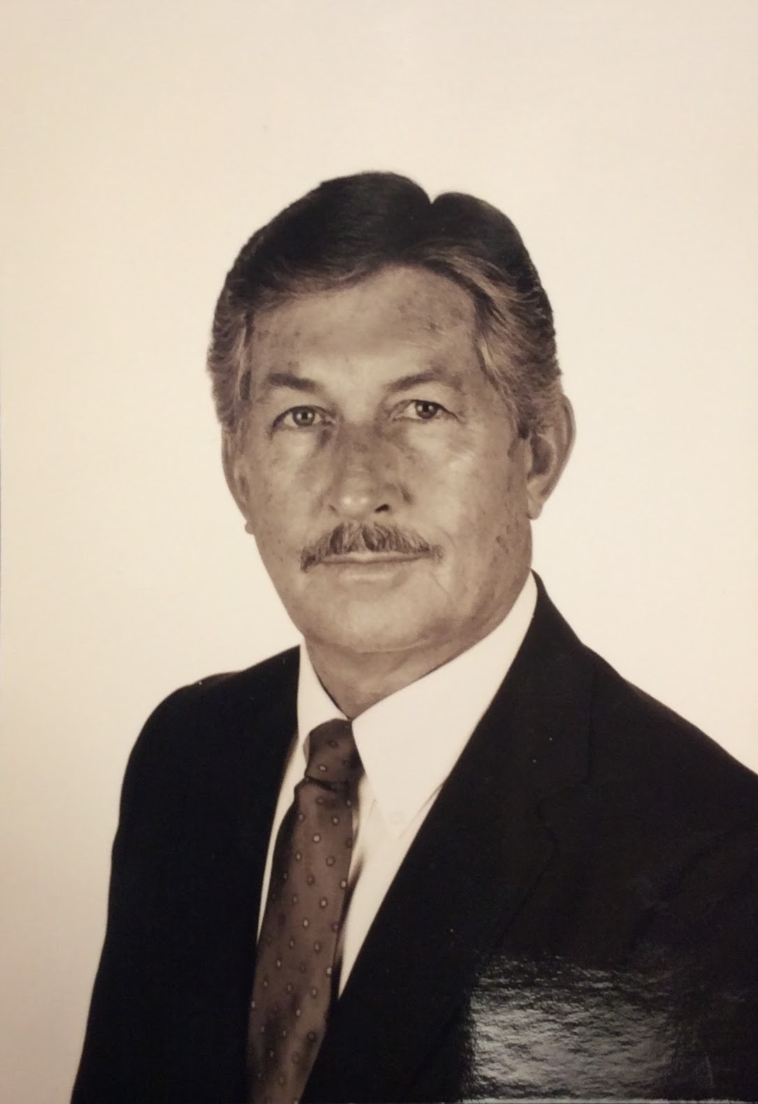 Obituary of Robert E. Johnson