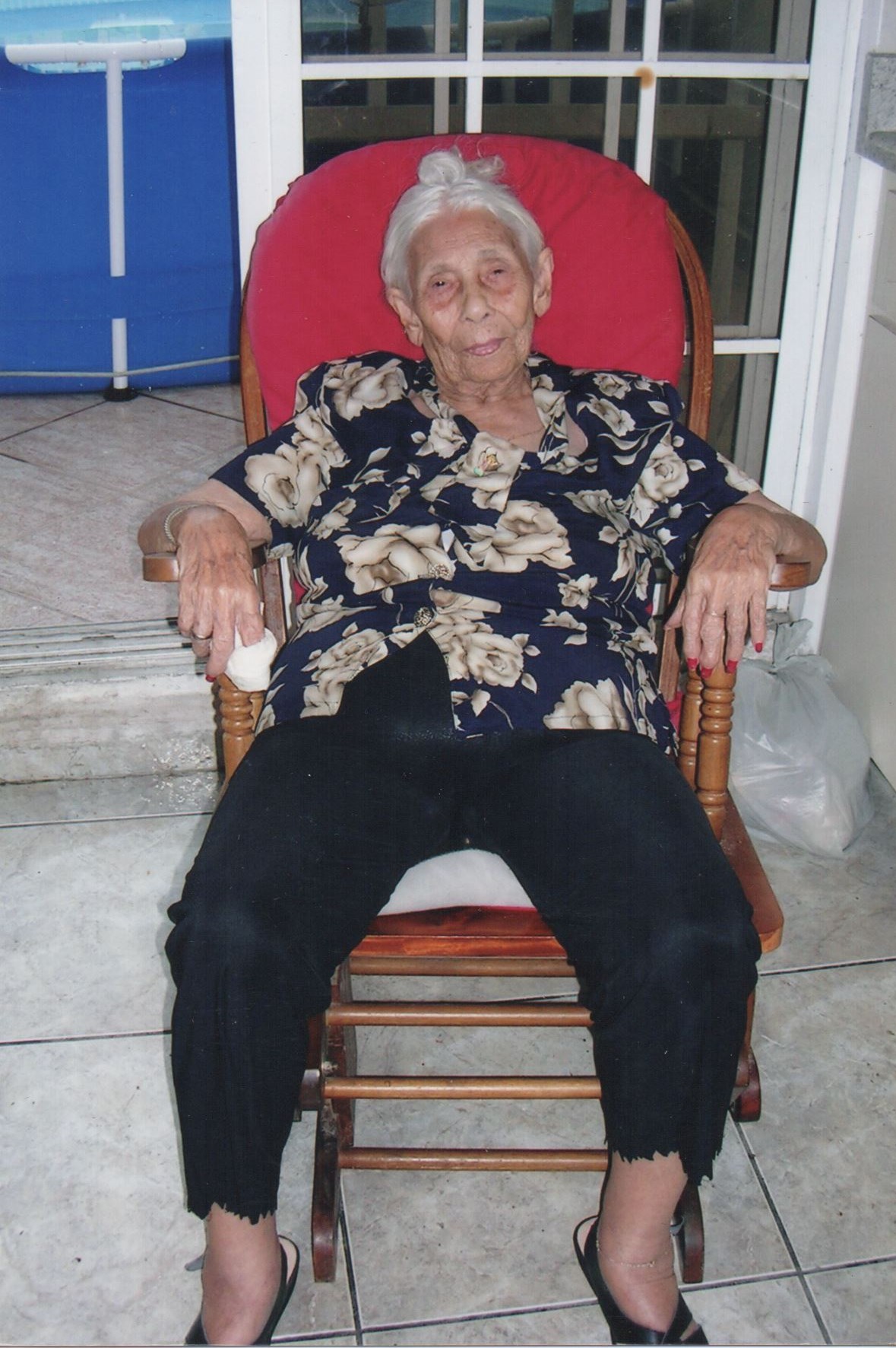 Obituary of Emilia Rios Santiago