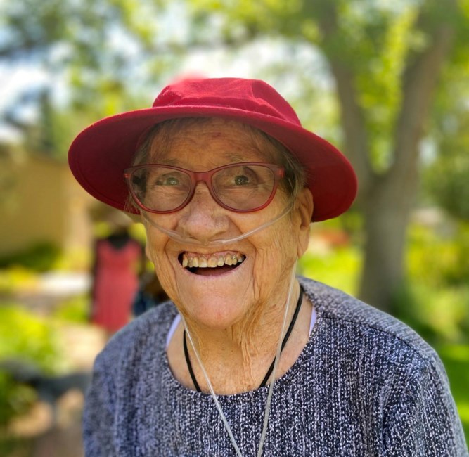 Obituary of Mary Spencer DeGroot