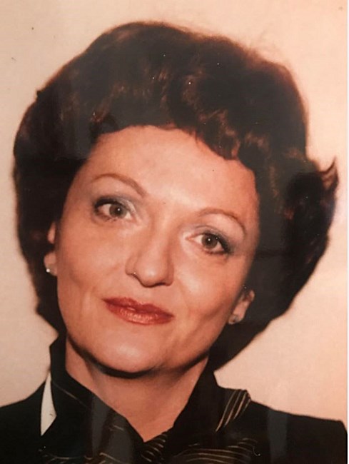  Obituario de Mary Lou Karch