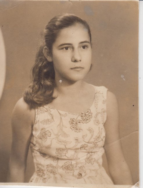 Obituary of Litsa Perry