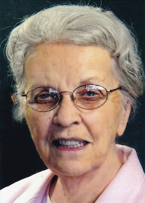 Obituario de Ruth Carolyn Heller