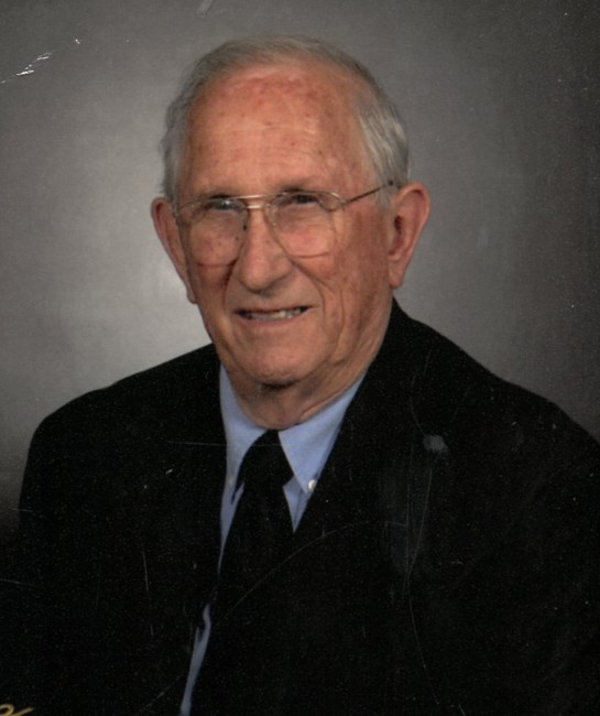 Obituary of Clifford Weyman Russell