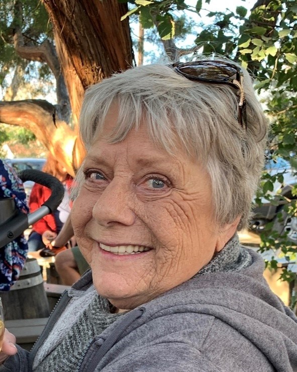 Obituario de Mary Deck Hawks