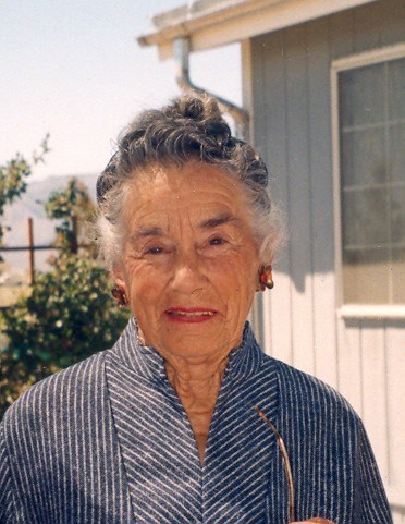 Obituary of Jessie Pearl Holmes