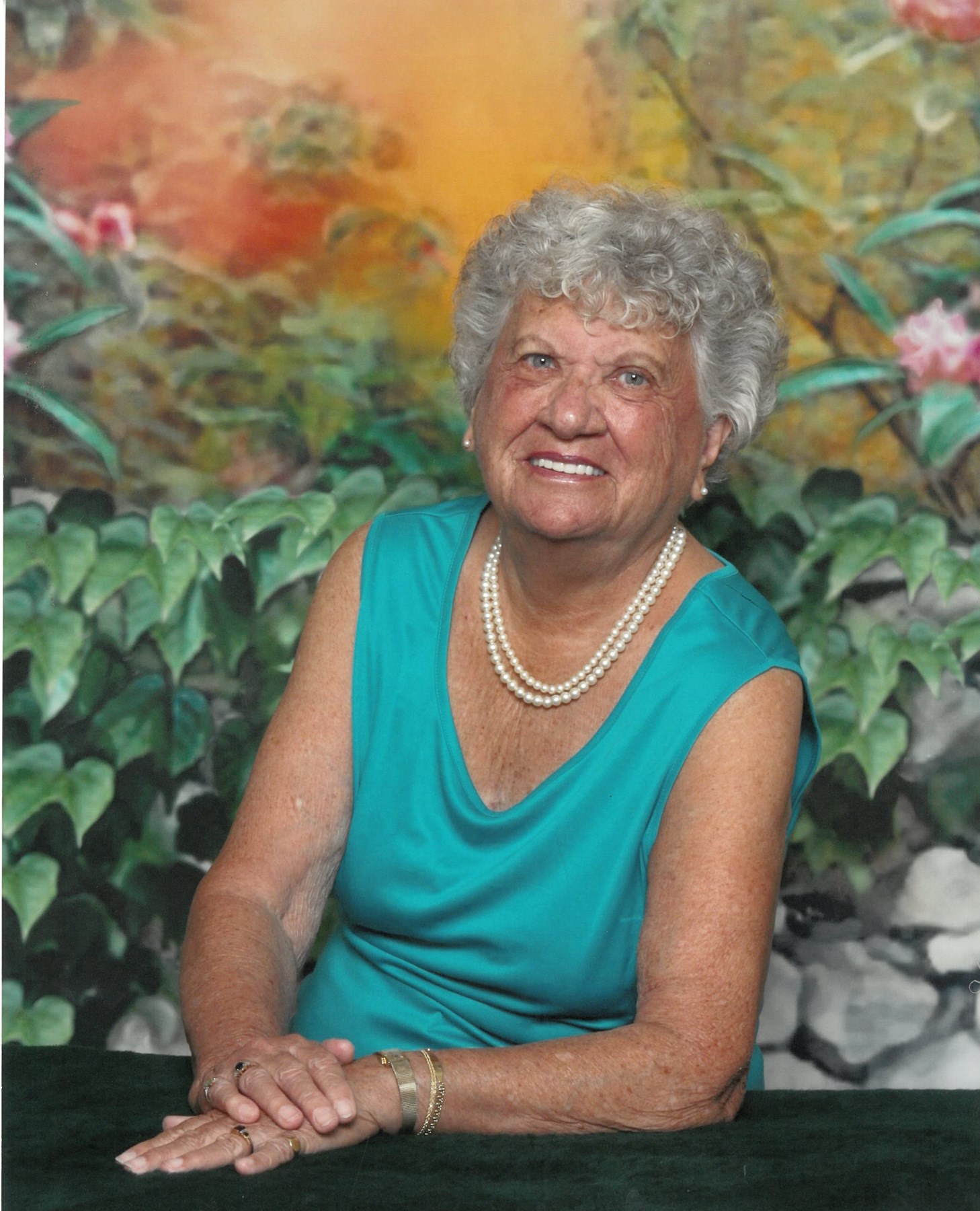 Obituary of Helen R. Beach