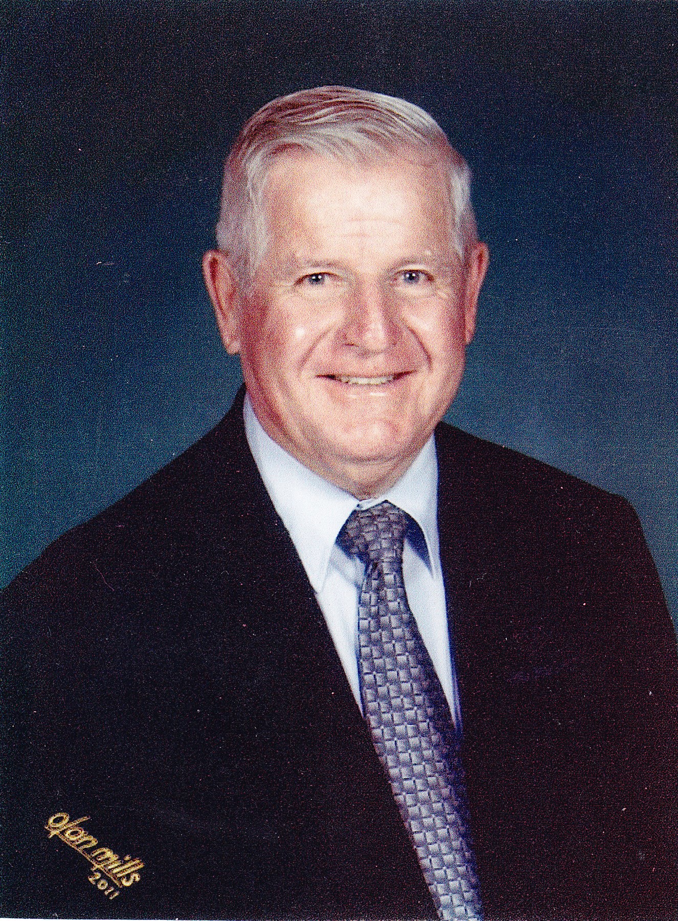 Obituary of Earl Ramon Hopkins