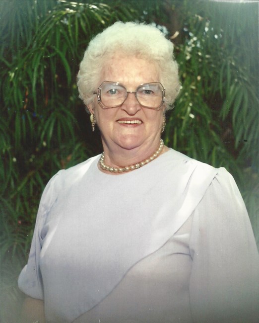 Obituary of Agnes Pauline Hartenstein