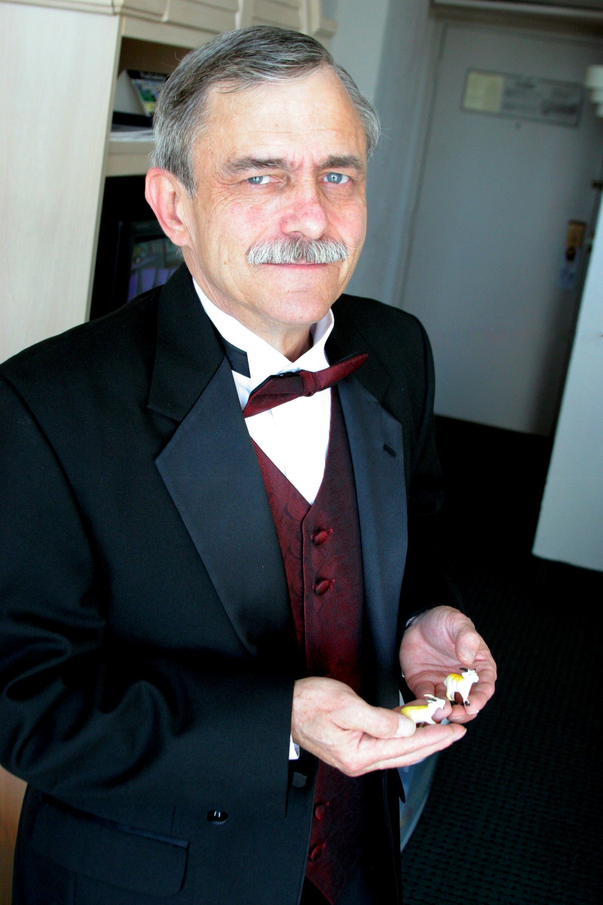 Obituary of Stephen D. McCoy