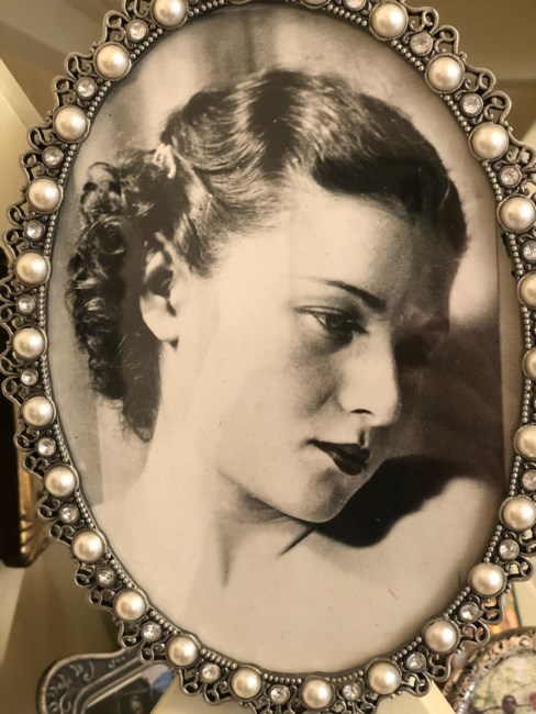 Obituary of Tess D. Robinson