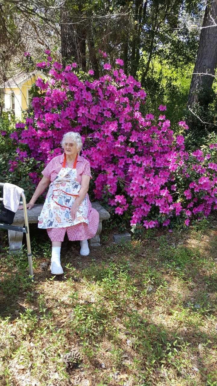 Obituary of Susie Godwin Wells