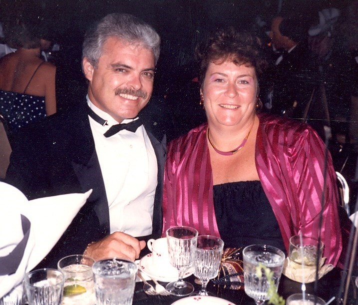 Obituary of Craig Robert and Leslie Muir