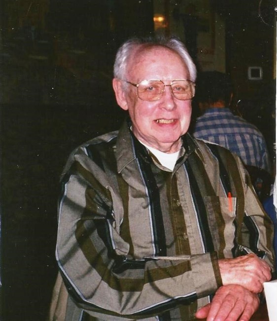 Obituary of Harold J Peterson