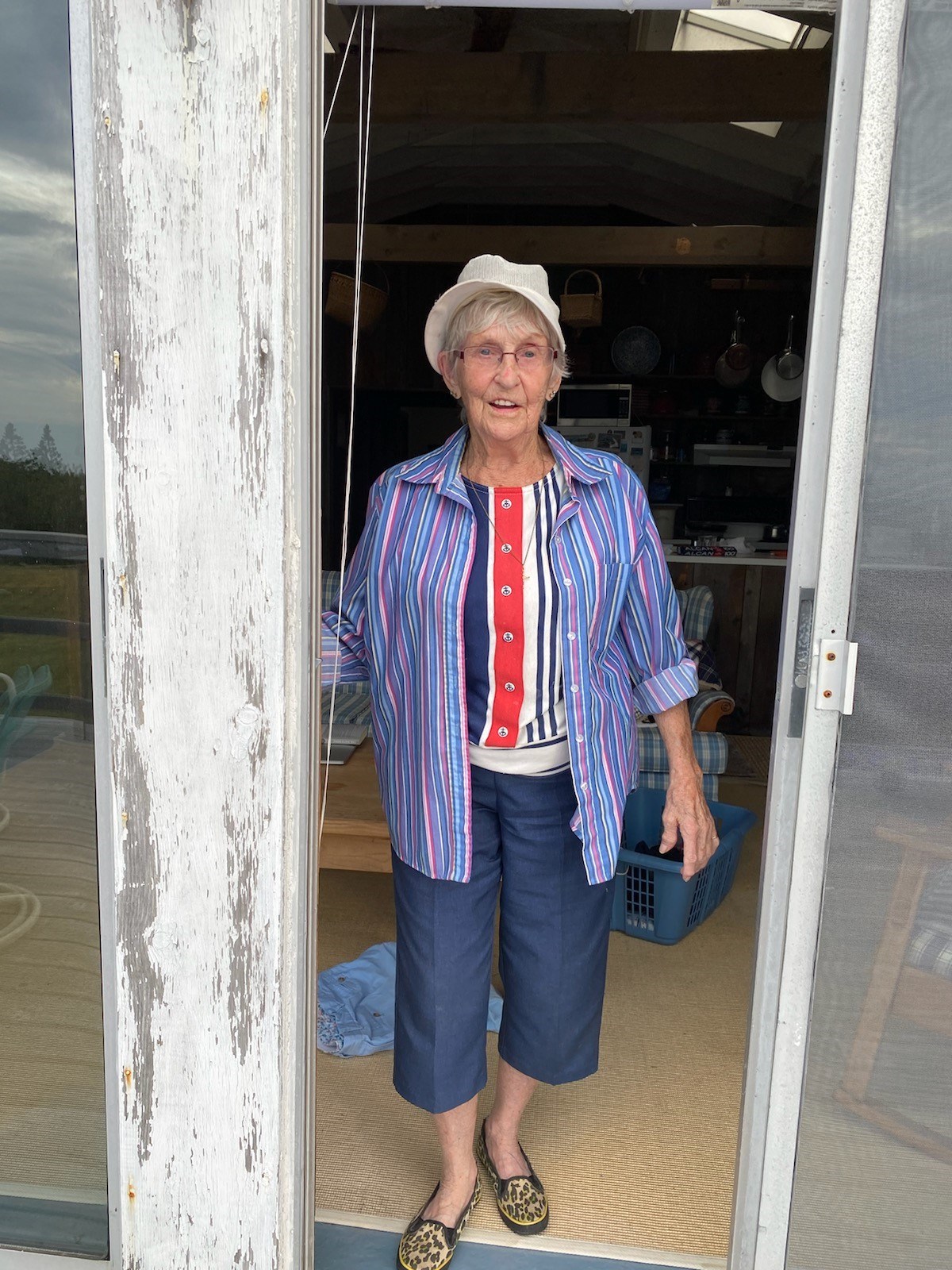 Obituary of Edith Anne Hutchinson