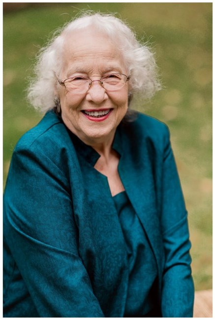 Obituary of Jeannine Evelyn Daniel