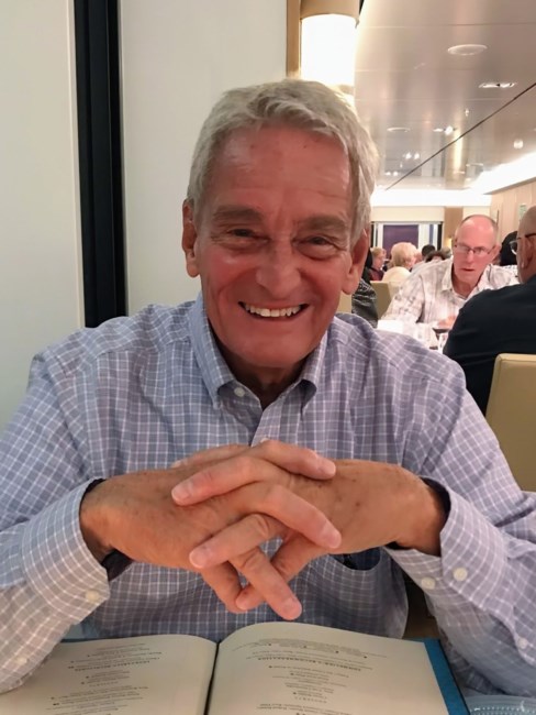 Obituario de Roger Lee Hostetler