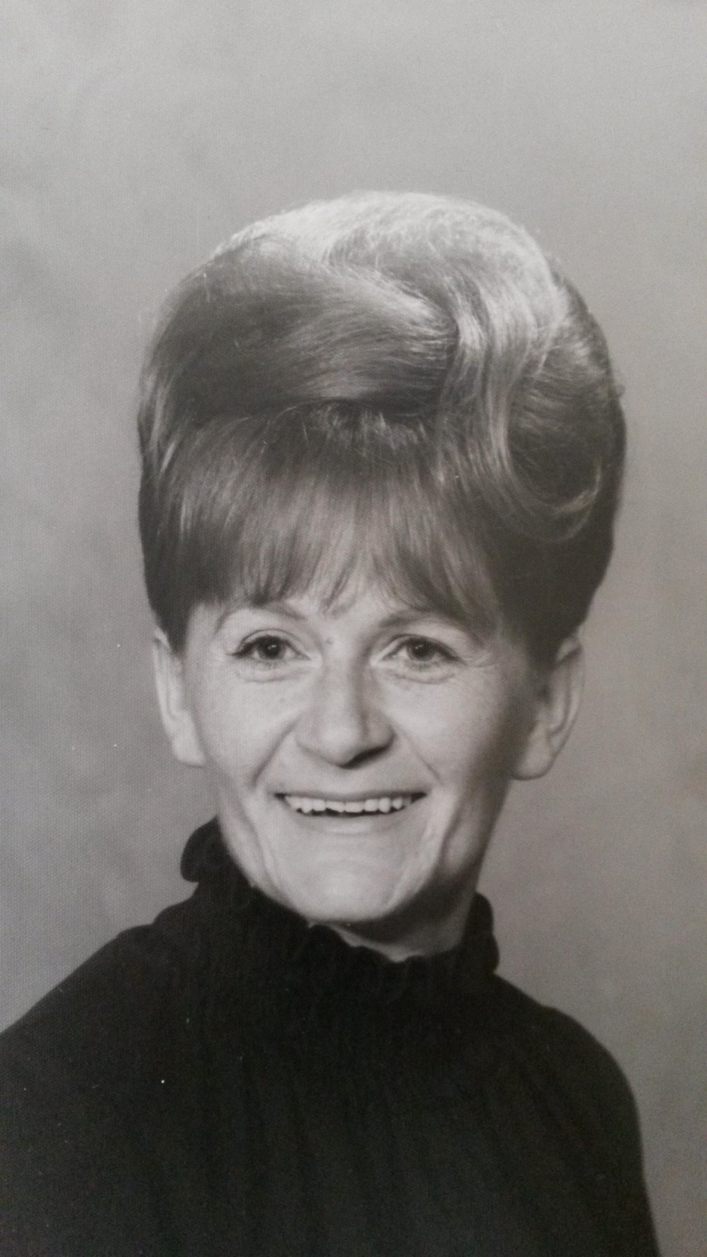 Obituary of Constance May Connie Austin Lang