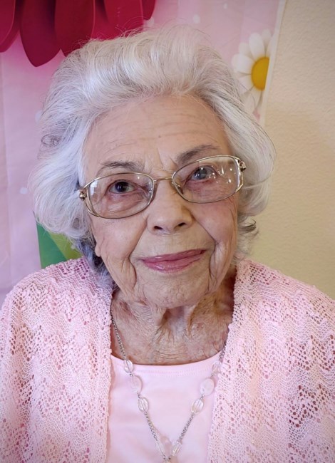 Obituary of Helen "Aunt Nina" Juanita Hamren