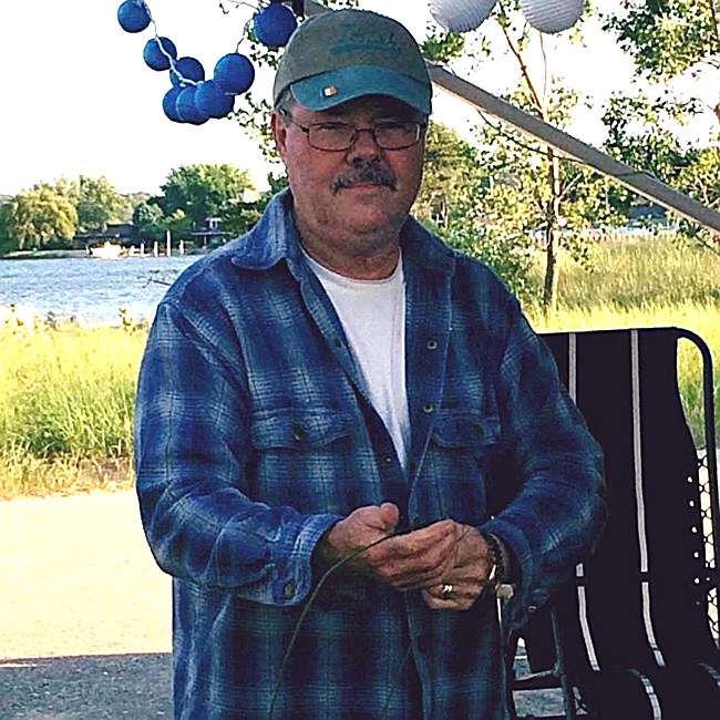 Obituario de Donald Everett White