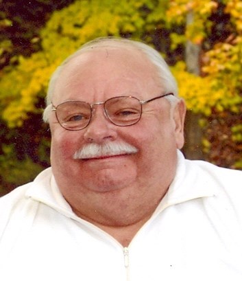 Avis de décès de James M. McGuire