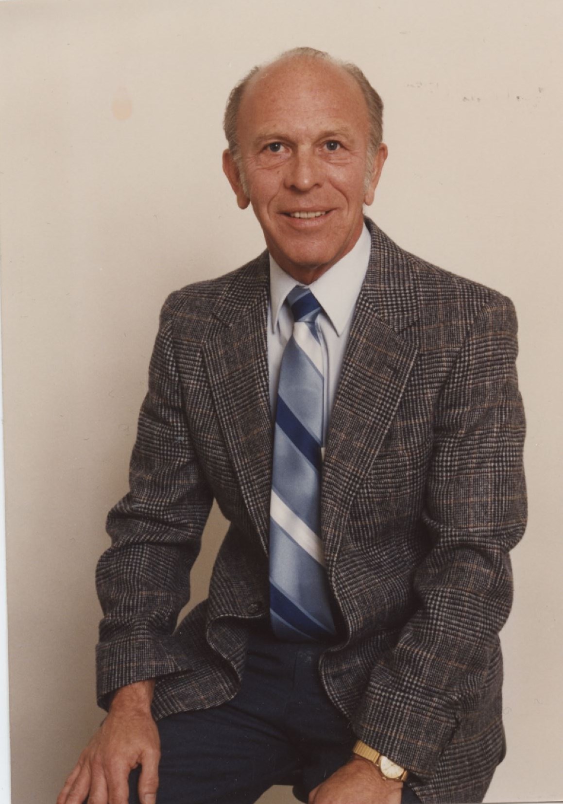 Obituary of Raymond C. Peterson
