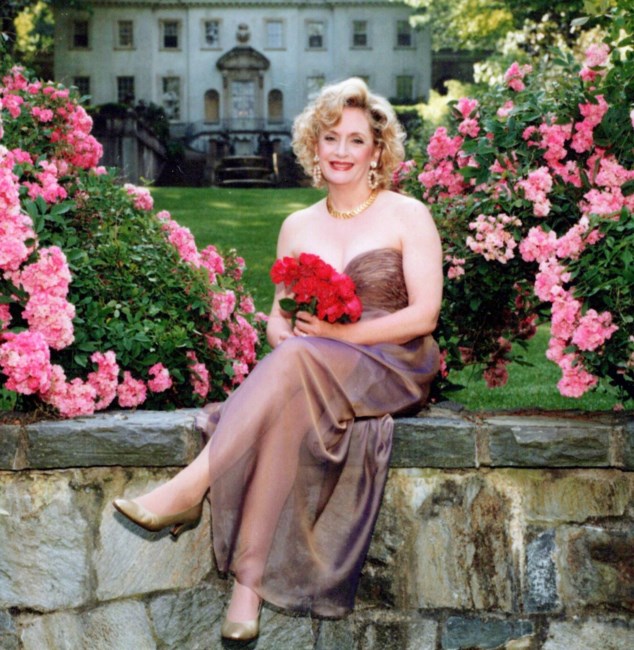 Obituary of Constance Jones Floyd