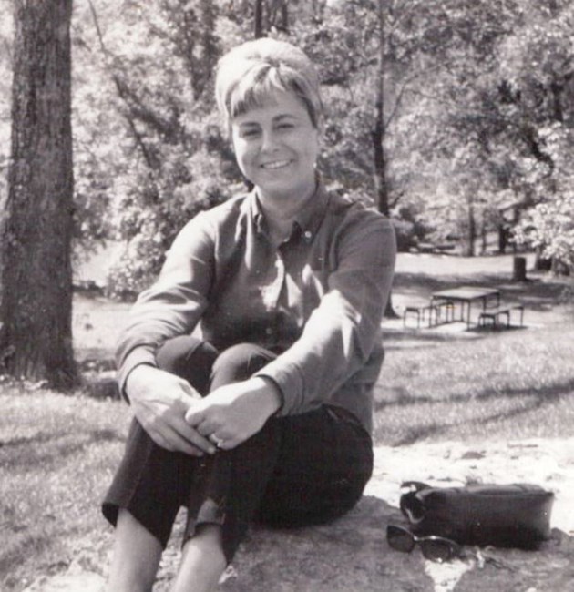 Obituary of Evelyn Fay Nation