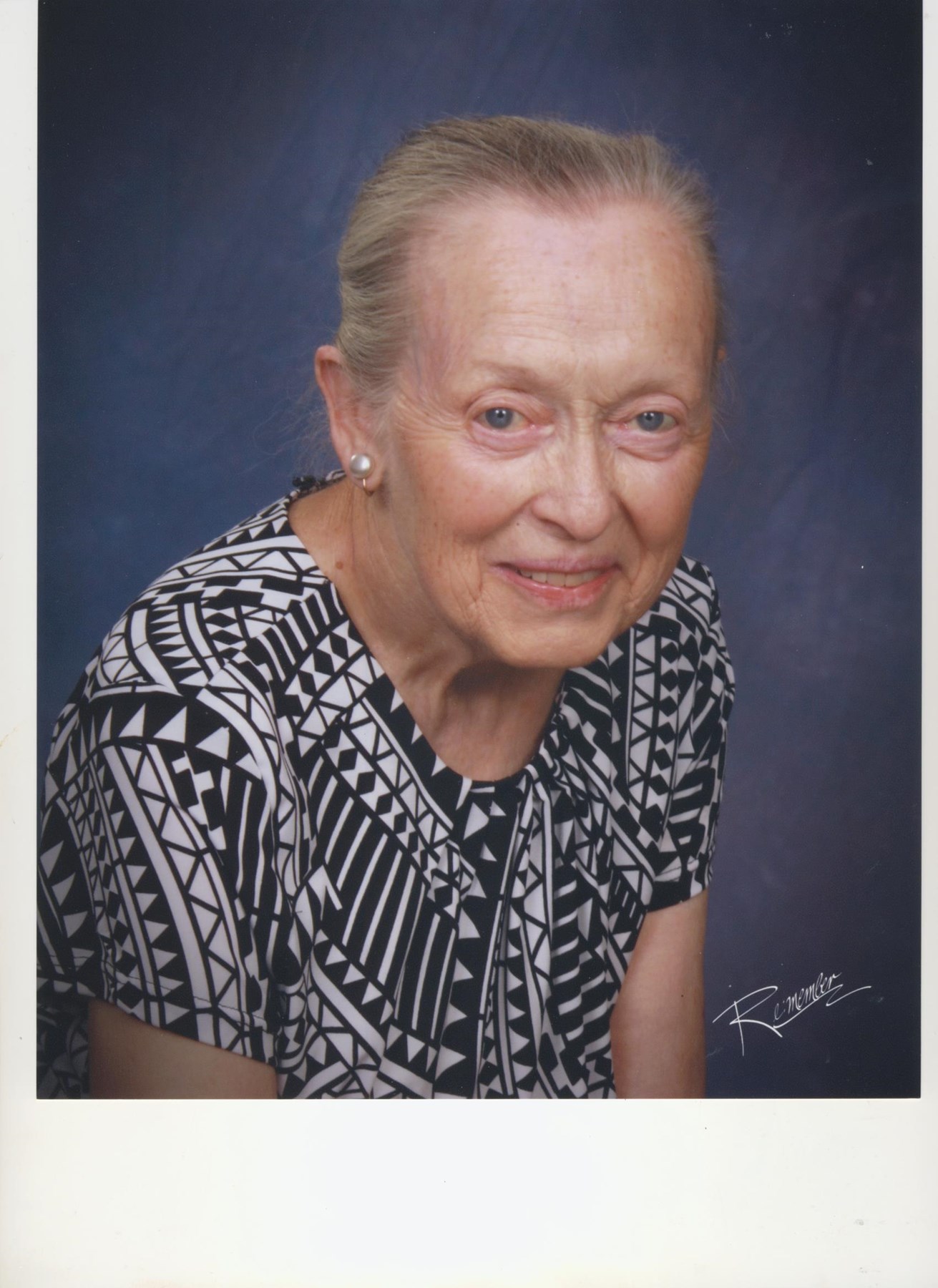 Obituary of Shirley H. Cooper