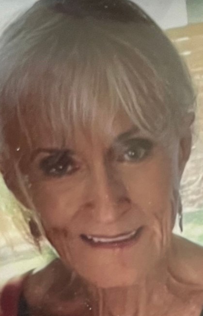Obituary of Kathryn Lavessie Carlton Ezzard