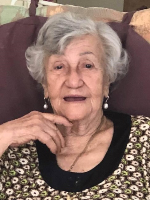 Obituary of Carmen Elena Román Arroyo