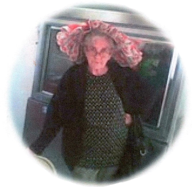 Obituary of Sally Lou Monday