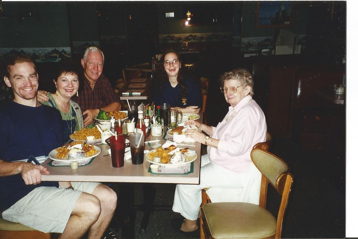 Obituary of Mary "Betty" Cannon Mack