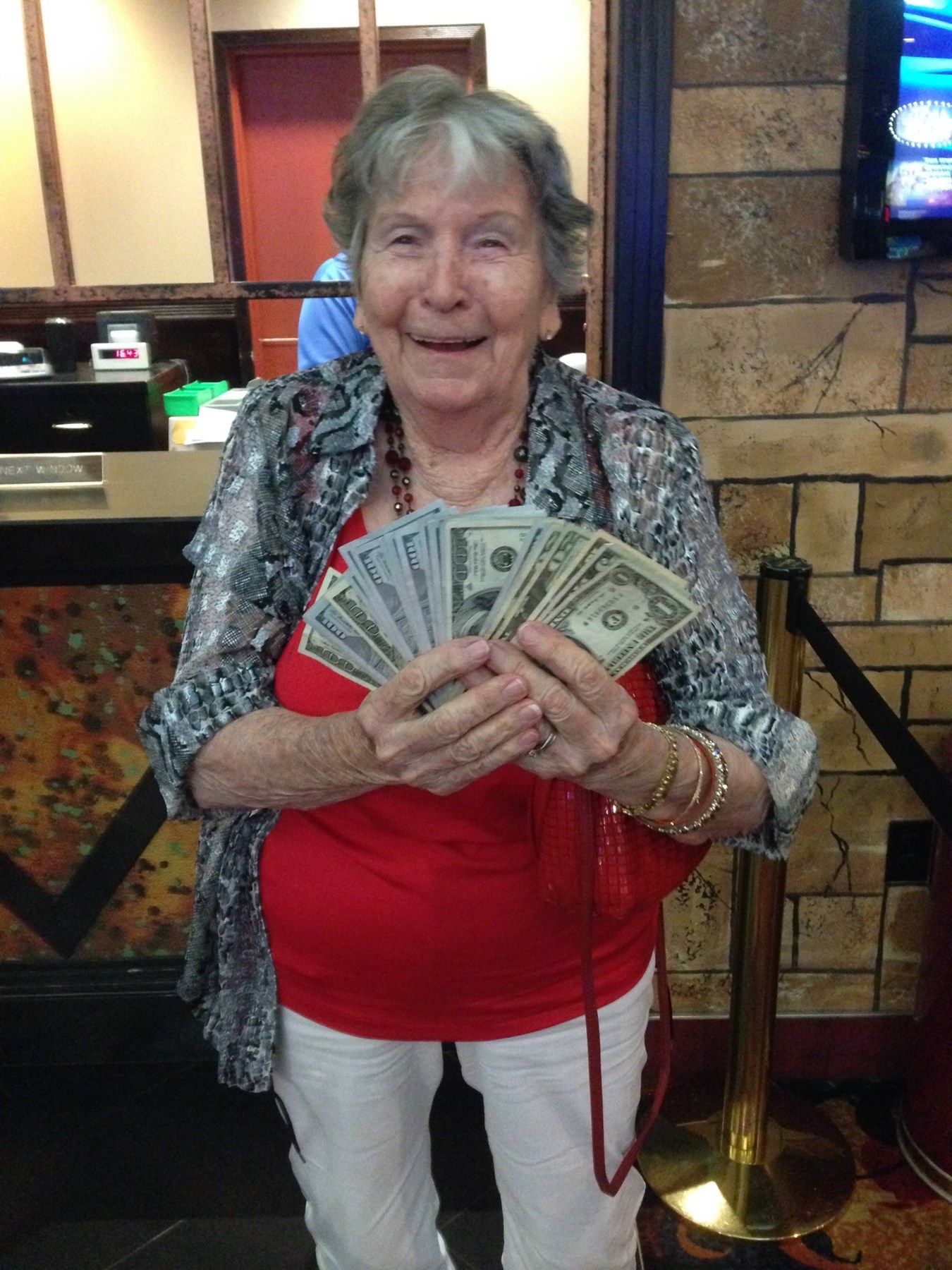 Obituary of Helen E. Goff